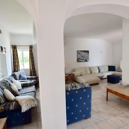 Oleander Villa *