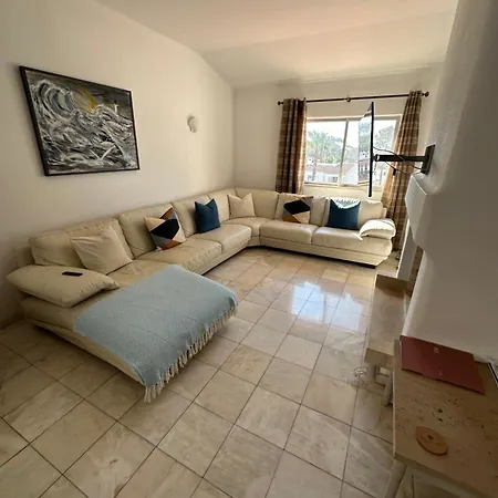 Oleander Villa *