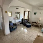 Oleander Villa